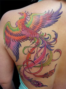 tatuagens-femininas-costas-fenix